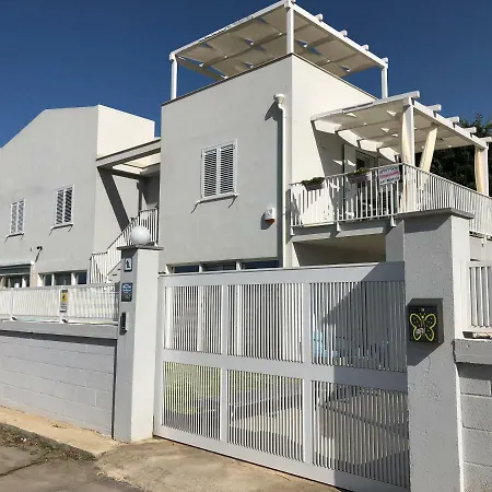 Acquamarina Holiday home